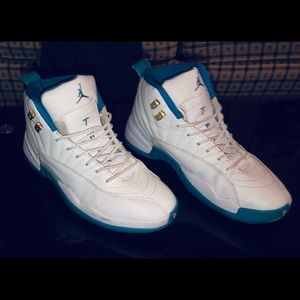 Jordan 12 University Blue